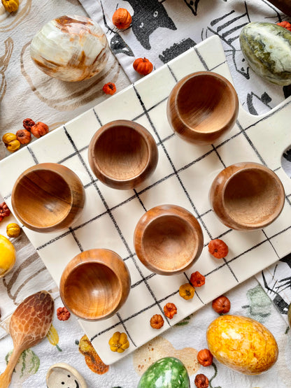 Set of 6 wooden egg cups 🥚