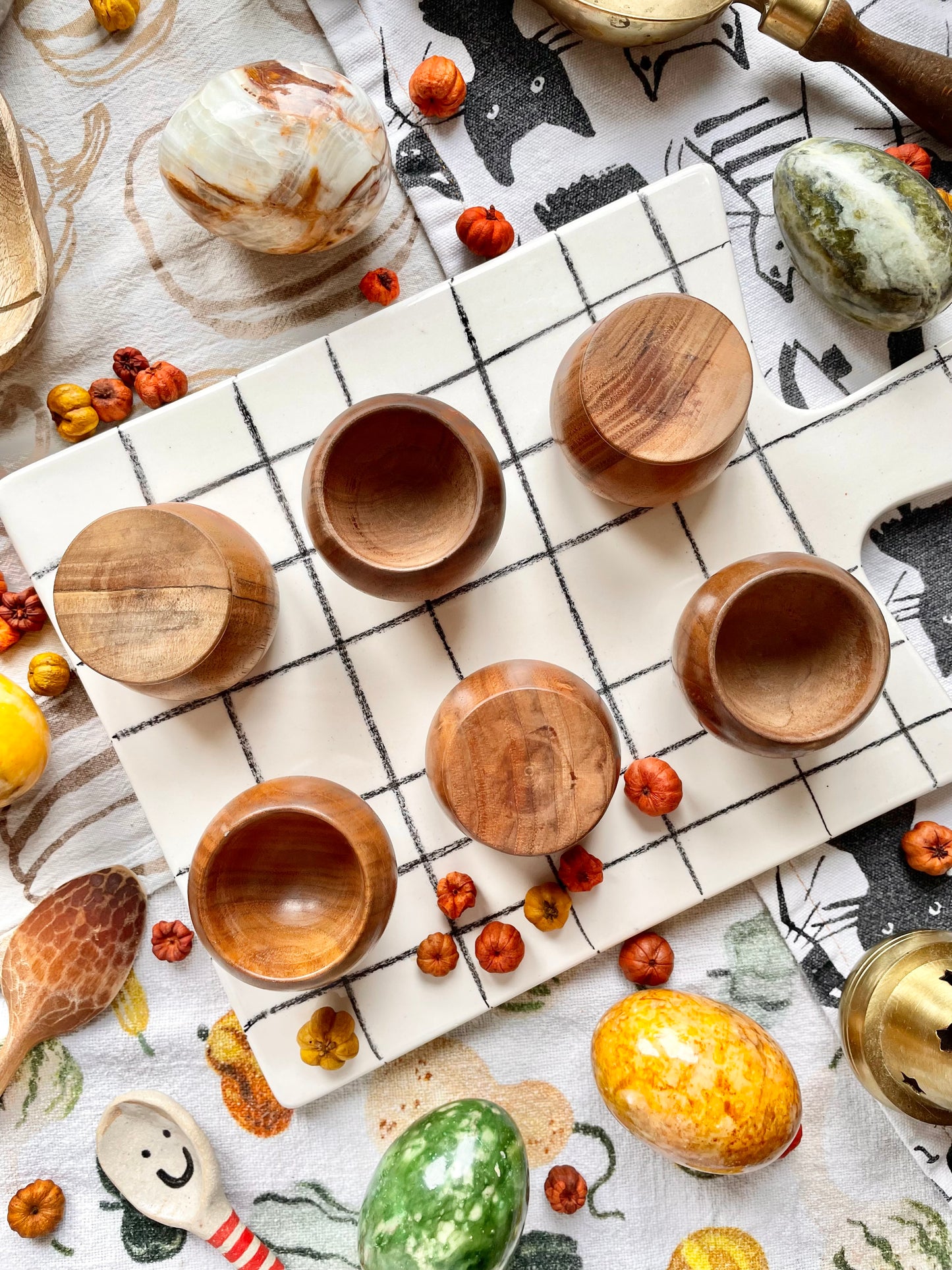 Set of 6 wooden egg cups 🥚