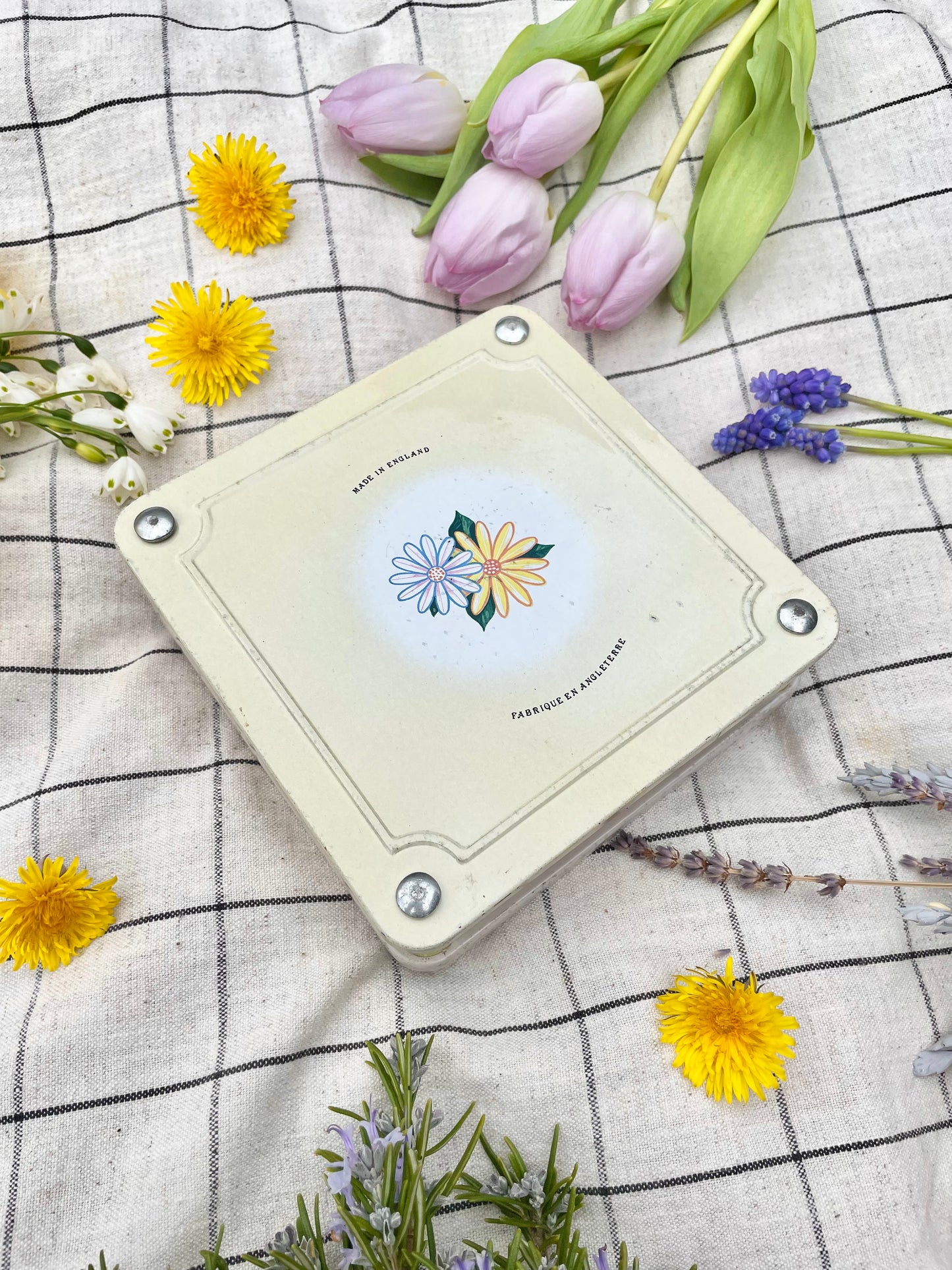 70’s/80’s Flower press