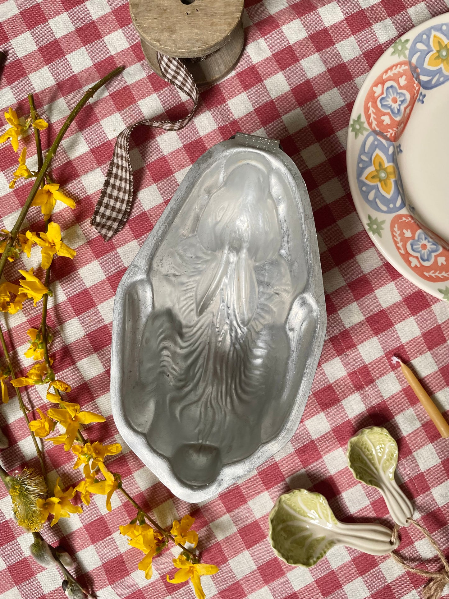 Vintage Tin Bunny Mold