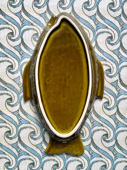 Fish sectional serving platter