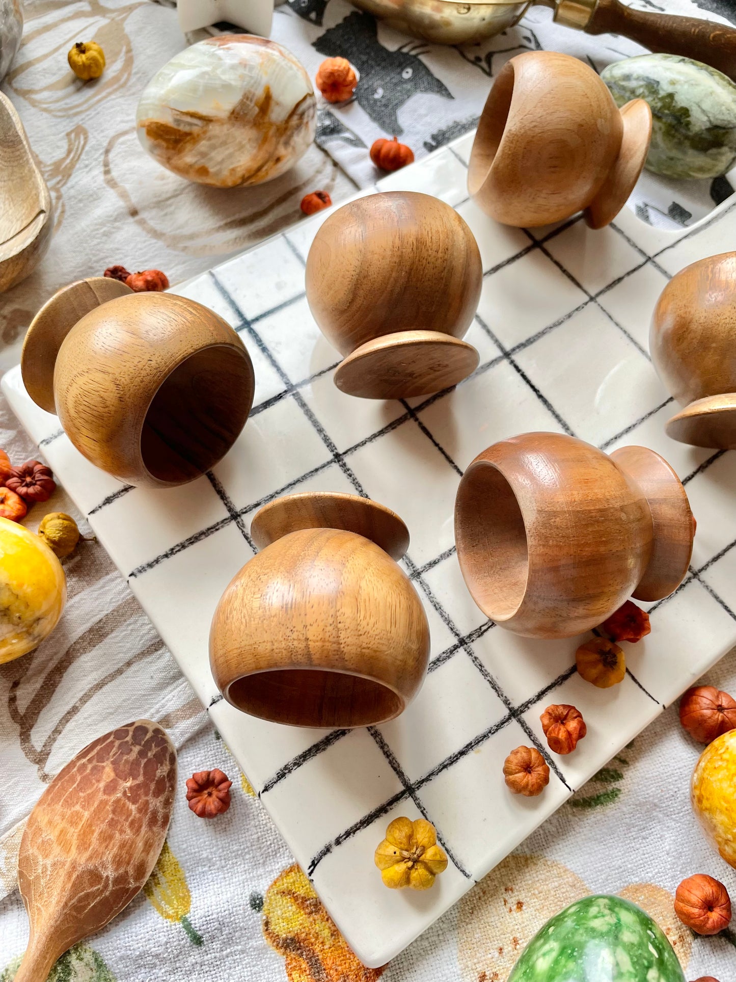 Set of 6 wooden egg cups 🥚