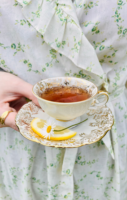 Teacup & Saucer