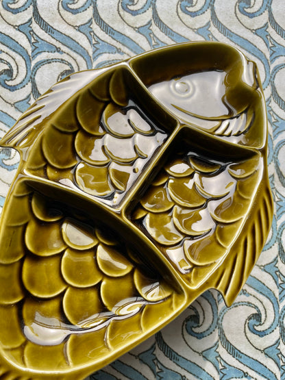 Fish sectional serving platter