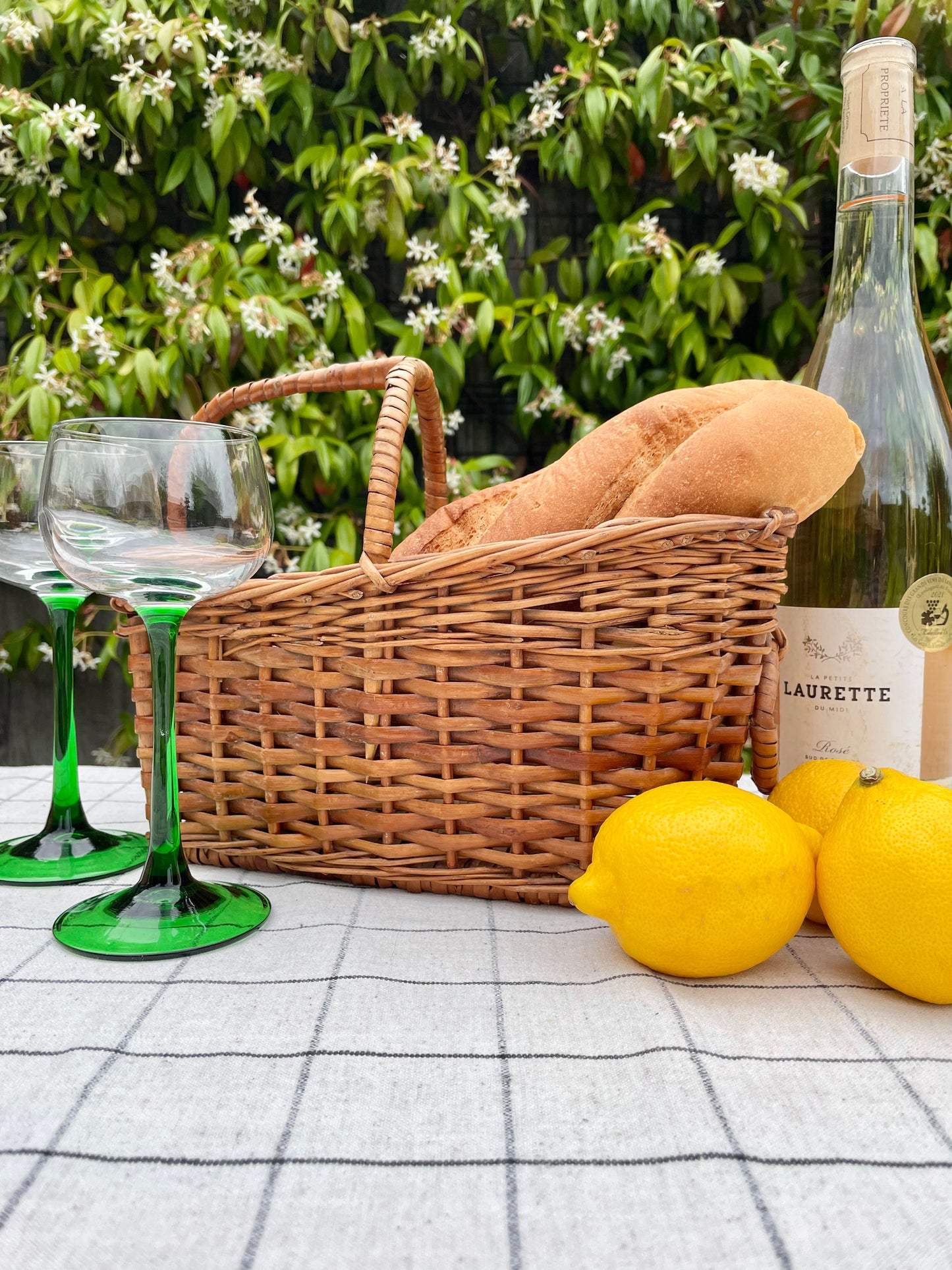 Wicker Wine carrier