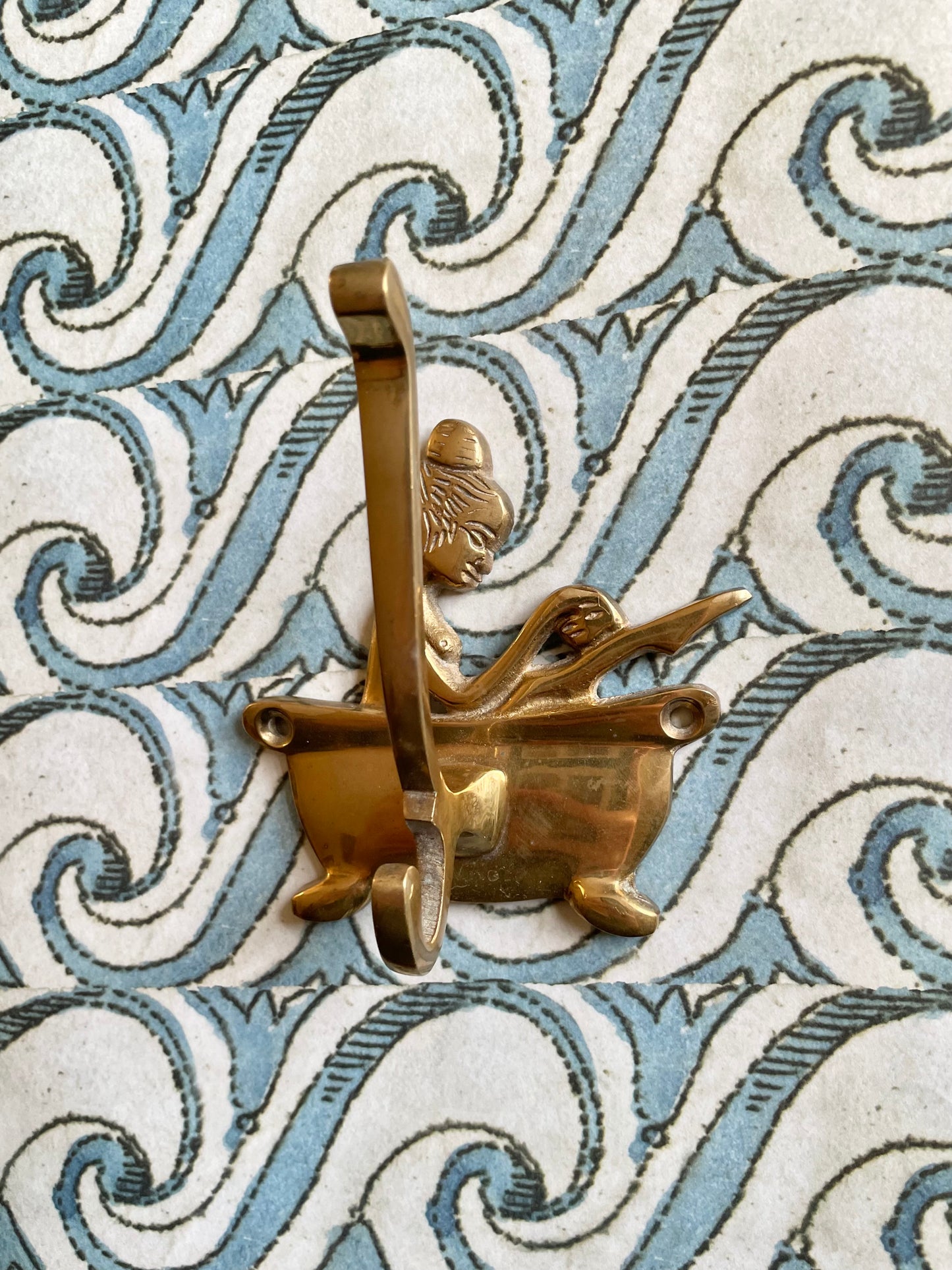 Woman in Bathtub Brass Hook 🫧