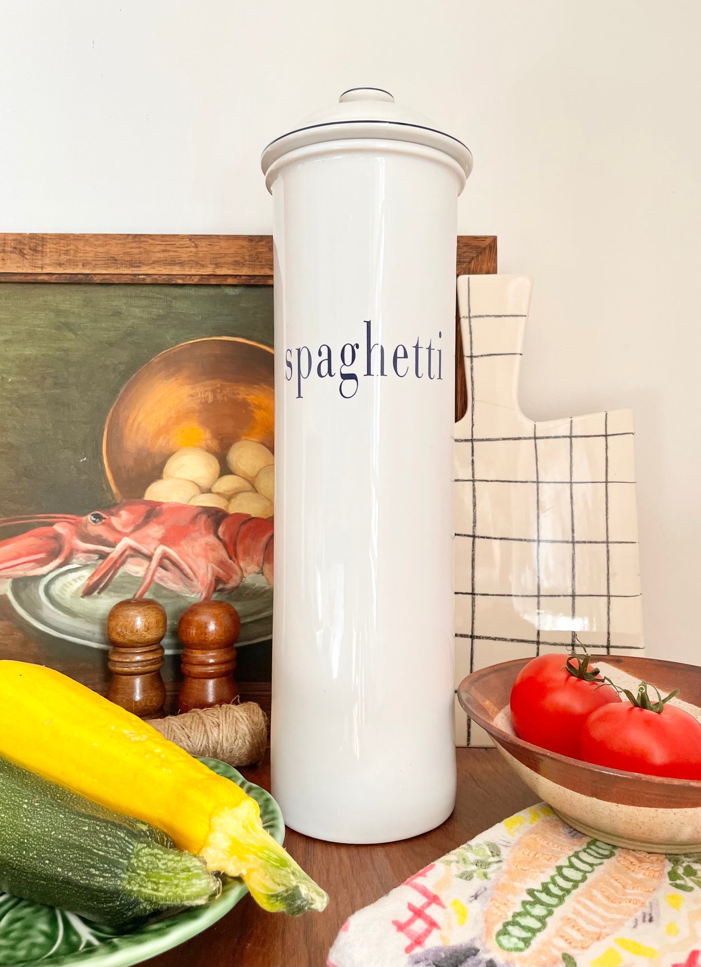 Spaghetti jar