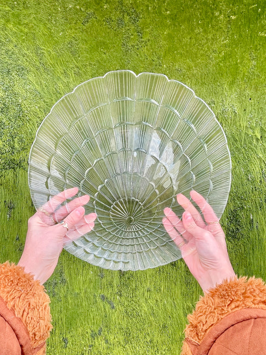 Large Glass shell dish