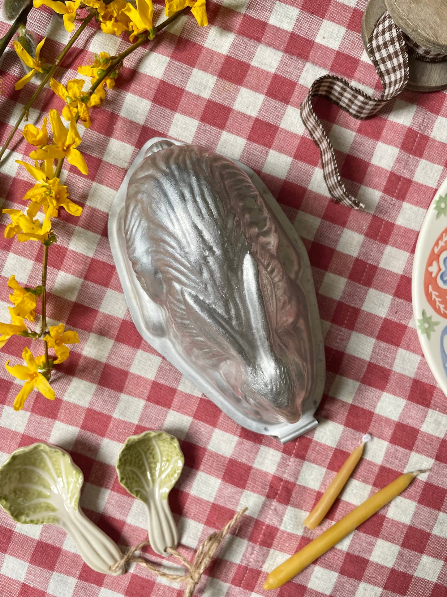 Vintage Tin Bunny Mold