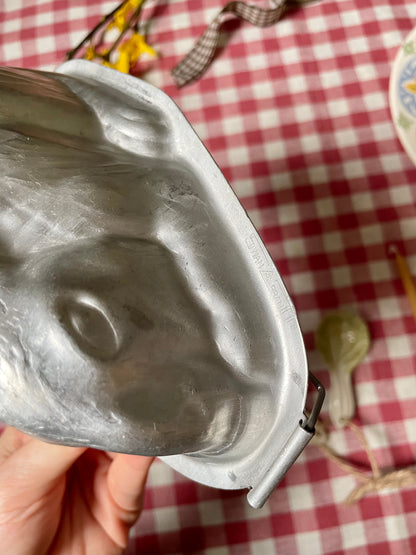 Vintage Tin Bunny Mold