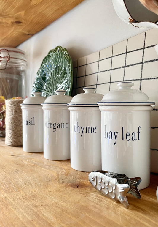 Set of 4 Bloomsbury spice jars