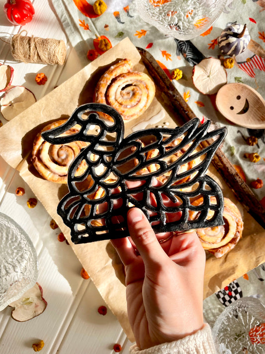 Swan Trivet 🦢